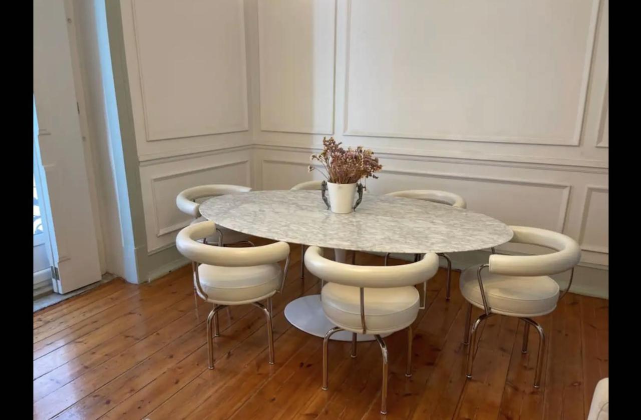 Beautiful And Stylish 5Br In The Heart Of Chiado Lejlighed Lisboa Eksteriør billede